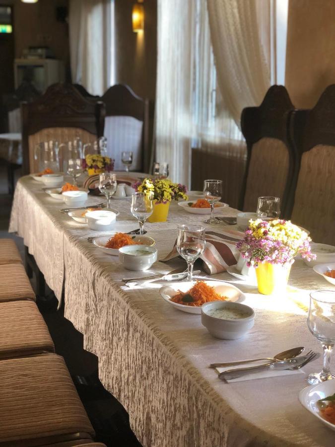 Карпаты Хуст Екстериор снимка